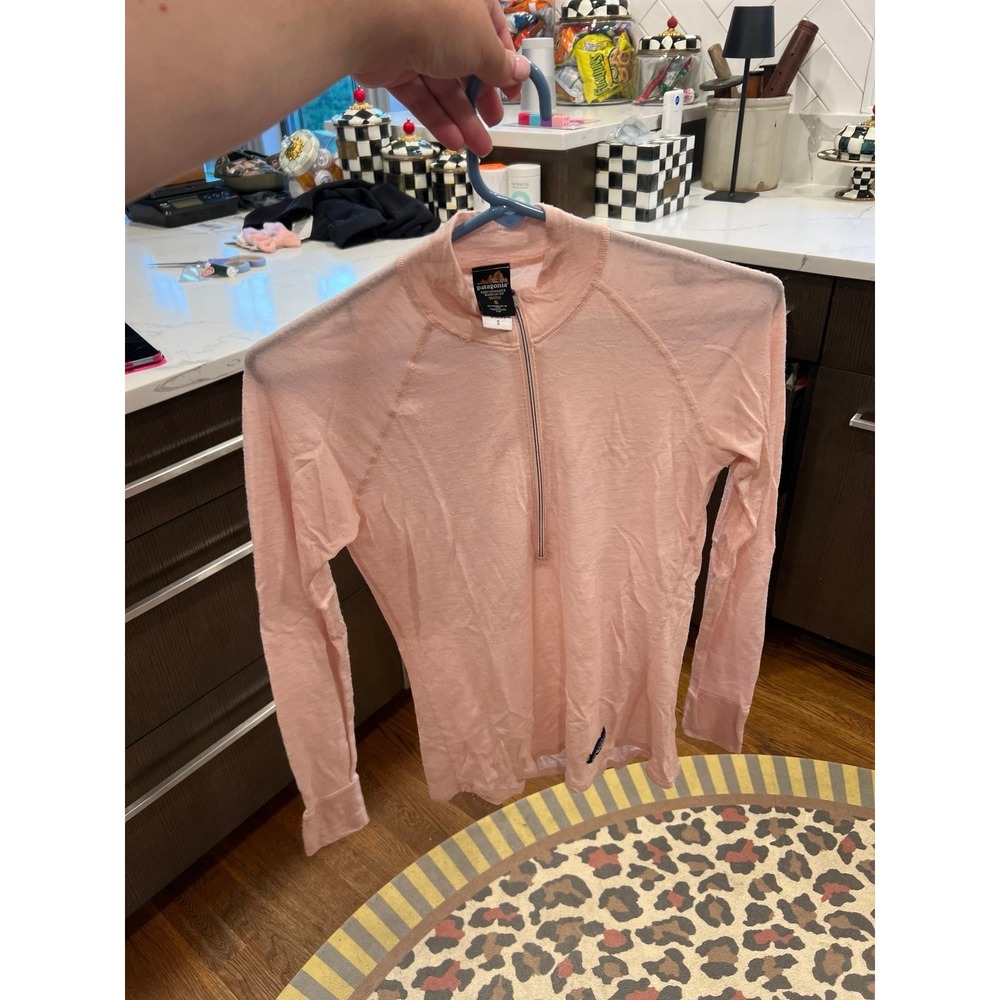 Patagonia‎ Performance Base layer Capilene Pink 1/4 Zip Pullover Size S